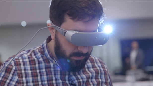 шлем виртуальной реальности Samsung Gear VR
